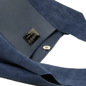 Leather Tradd Tote Navy Detail | Jahde